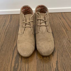 TOM’s Suede Bootie